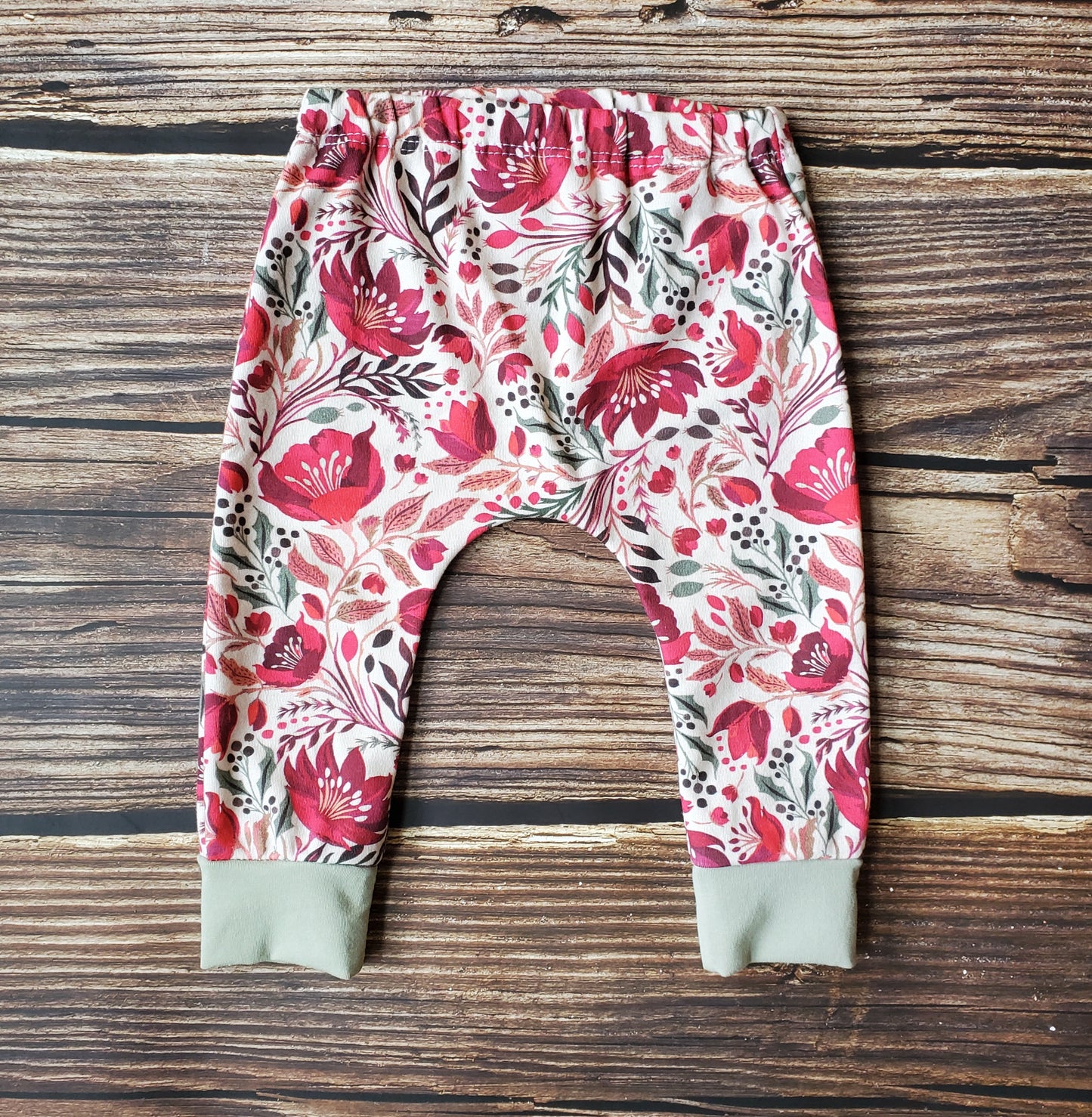 *NEW* Holiday Rose Leggings